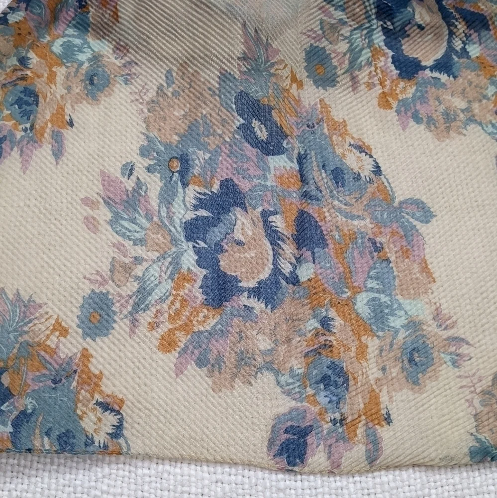 Lulla Collection by Bindya Floral Crinkle Scarf/Shawl -Cream‎ Multicolor